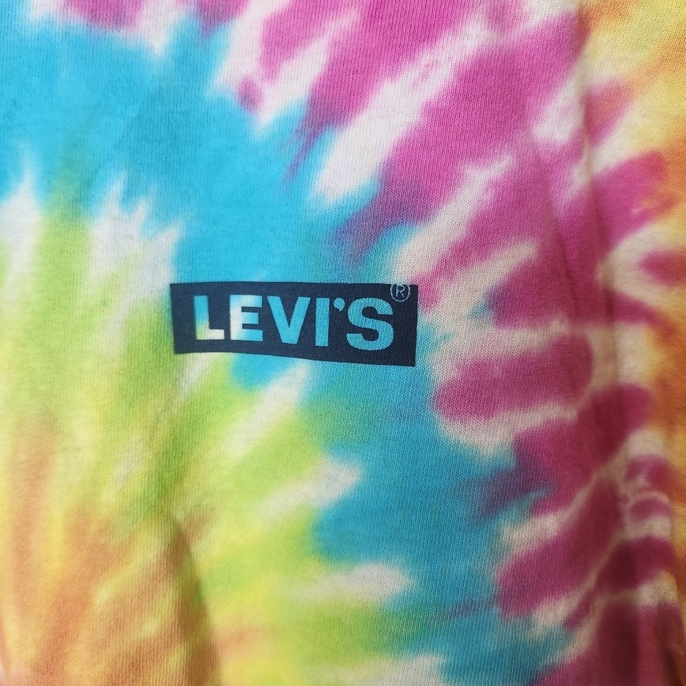 Levi's Rainbow Spiral Tie-Dye T-shirt - Picture 4 of 5